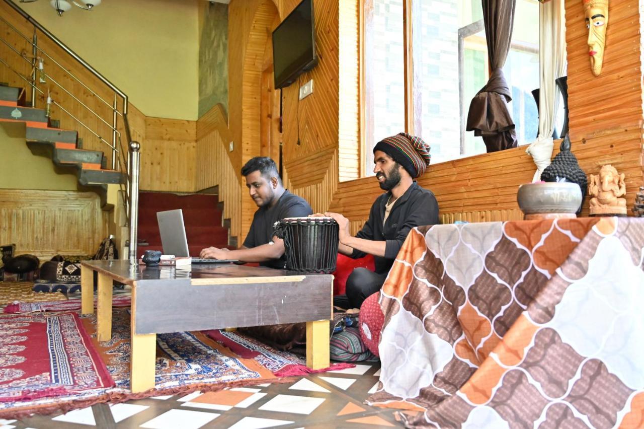 Indian Backpackers Hostel مايالي المظهر الخارجي الصورة